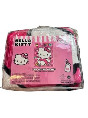 Hello Kitty Sanrio Twin Raschel Blanket, 60in x 80in new
